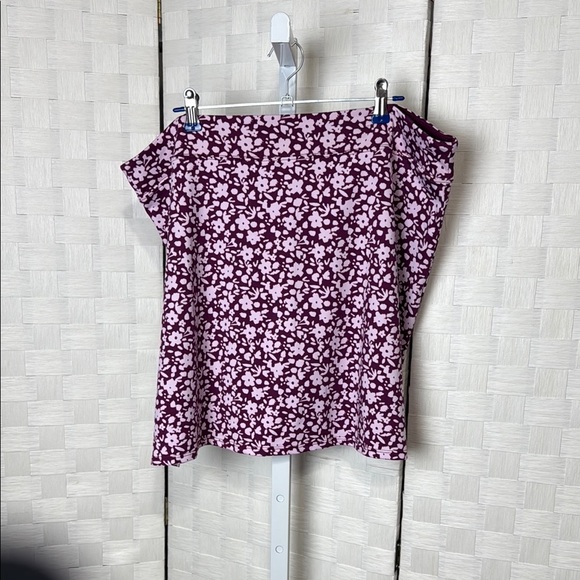 Tranquility Floral Women's Skort -‎ Purple and Pink - Picture 1 of 3